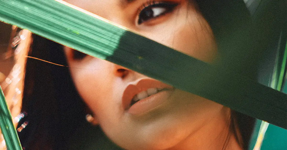 7 Daily habits & mistakes that are harming your skin - Arata