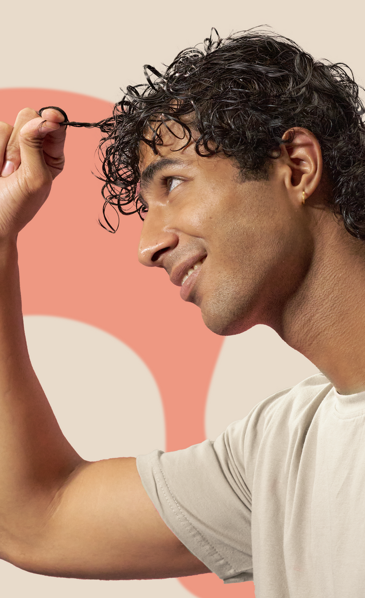 Reduces humidity<br>induced frizz